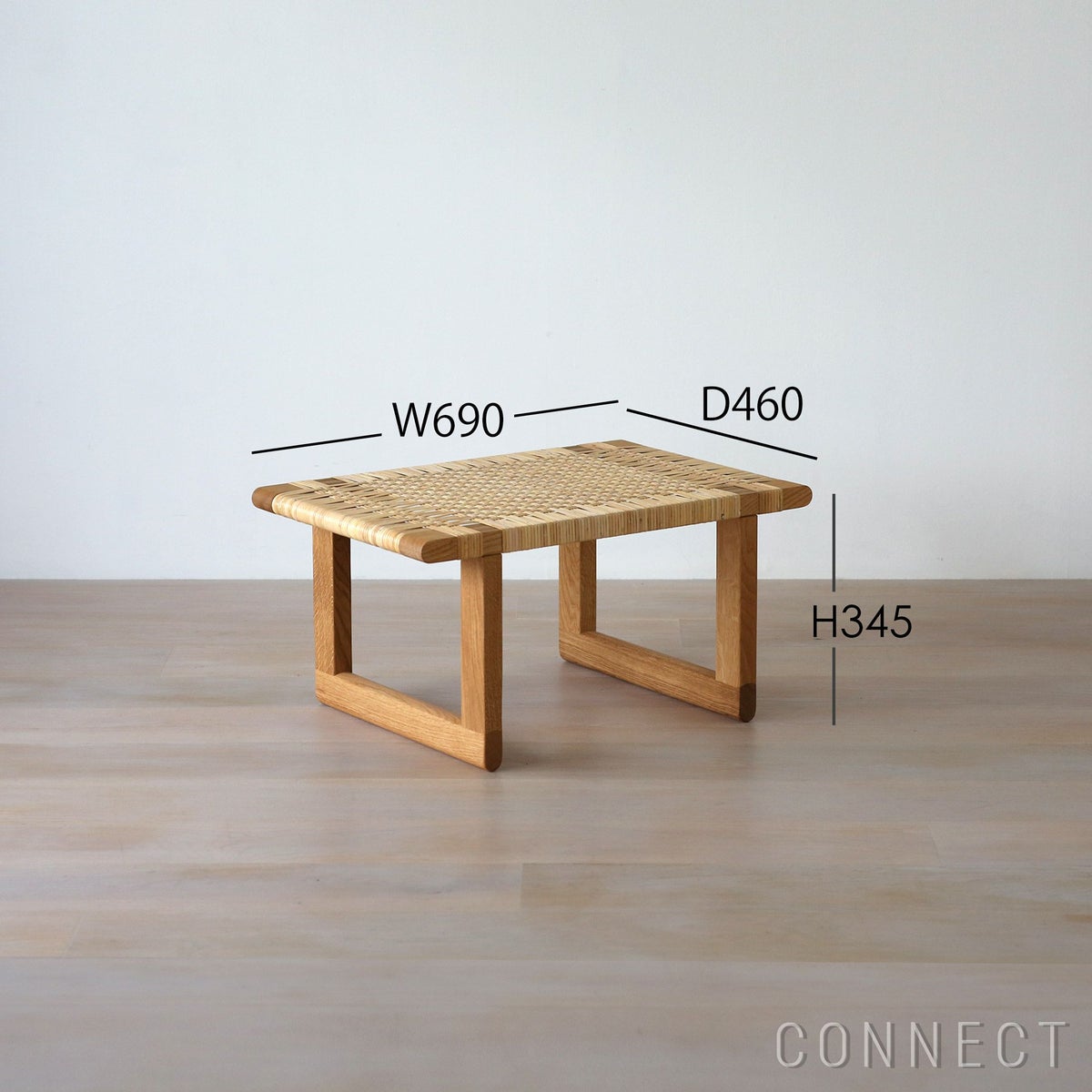 CARL HANSEN & SON（カール・ハンセン＆サン） / BM0488S / オーク材・オイル仕上げ・籐張り（ラタン） / サイドテーブル
