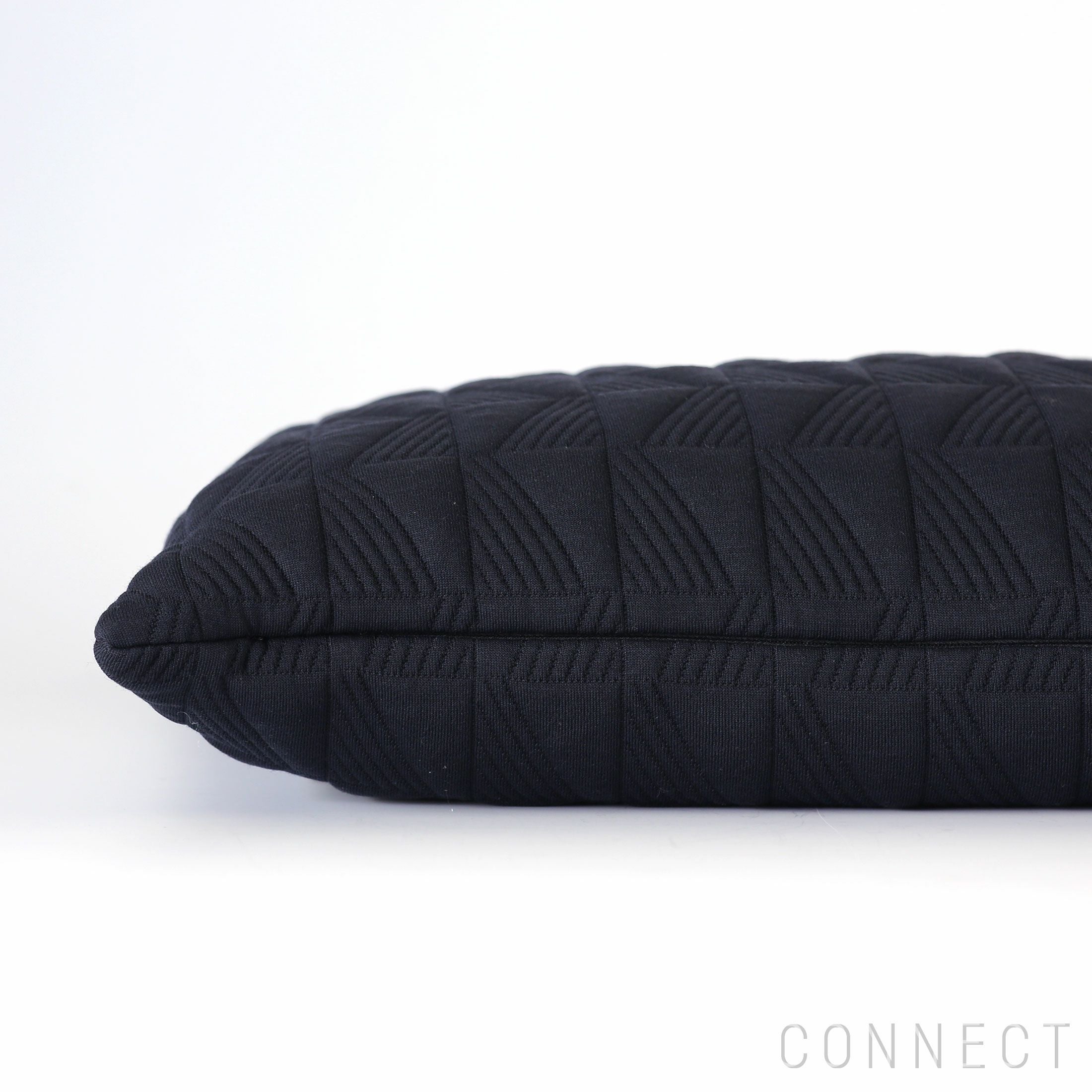 FRITZ HANSEN（フリッツ・ハンセン） / AJ CUSHION（アルネ