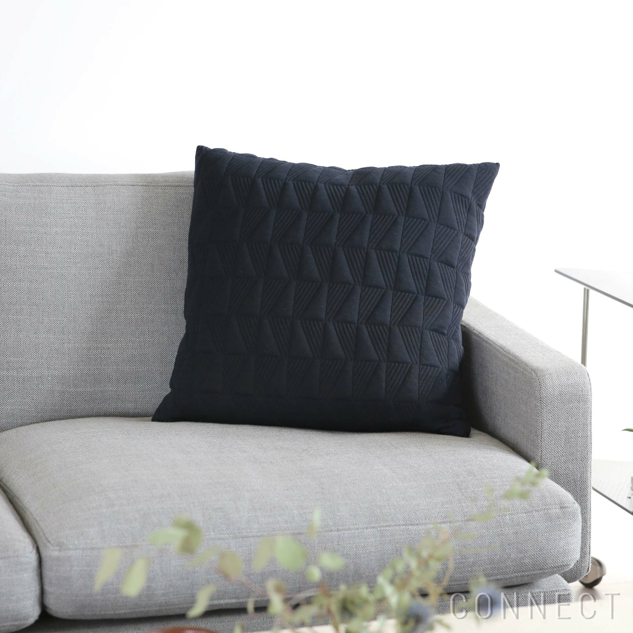 FRITZ HANSEN（フリッツ・ハンセン） / AJ CUSHION（アルネ
