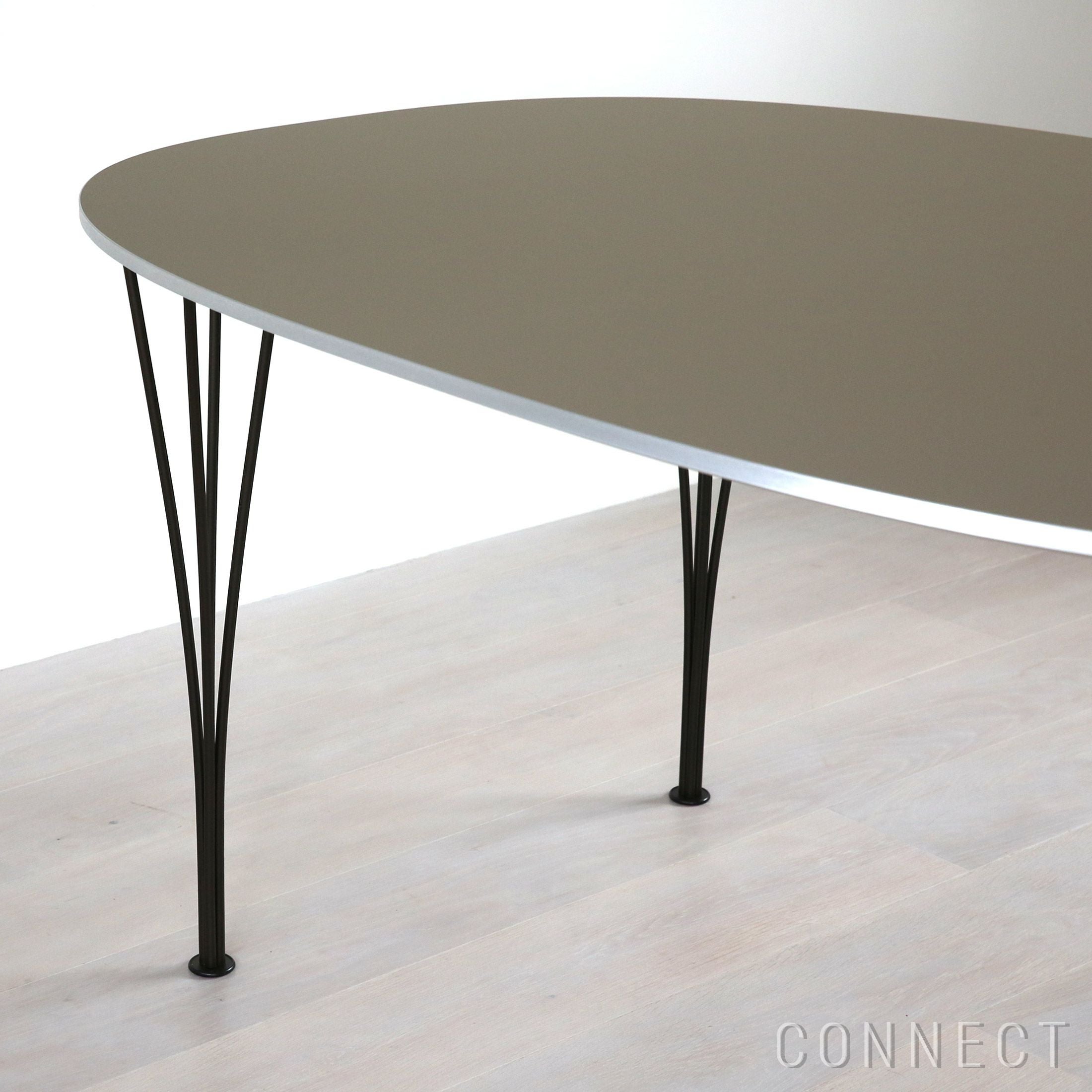 ダイニングルームCP対象】FRITZ HANSEN（フリッツ・ハンセン） / TABLE
