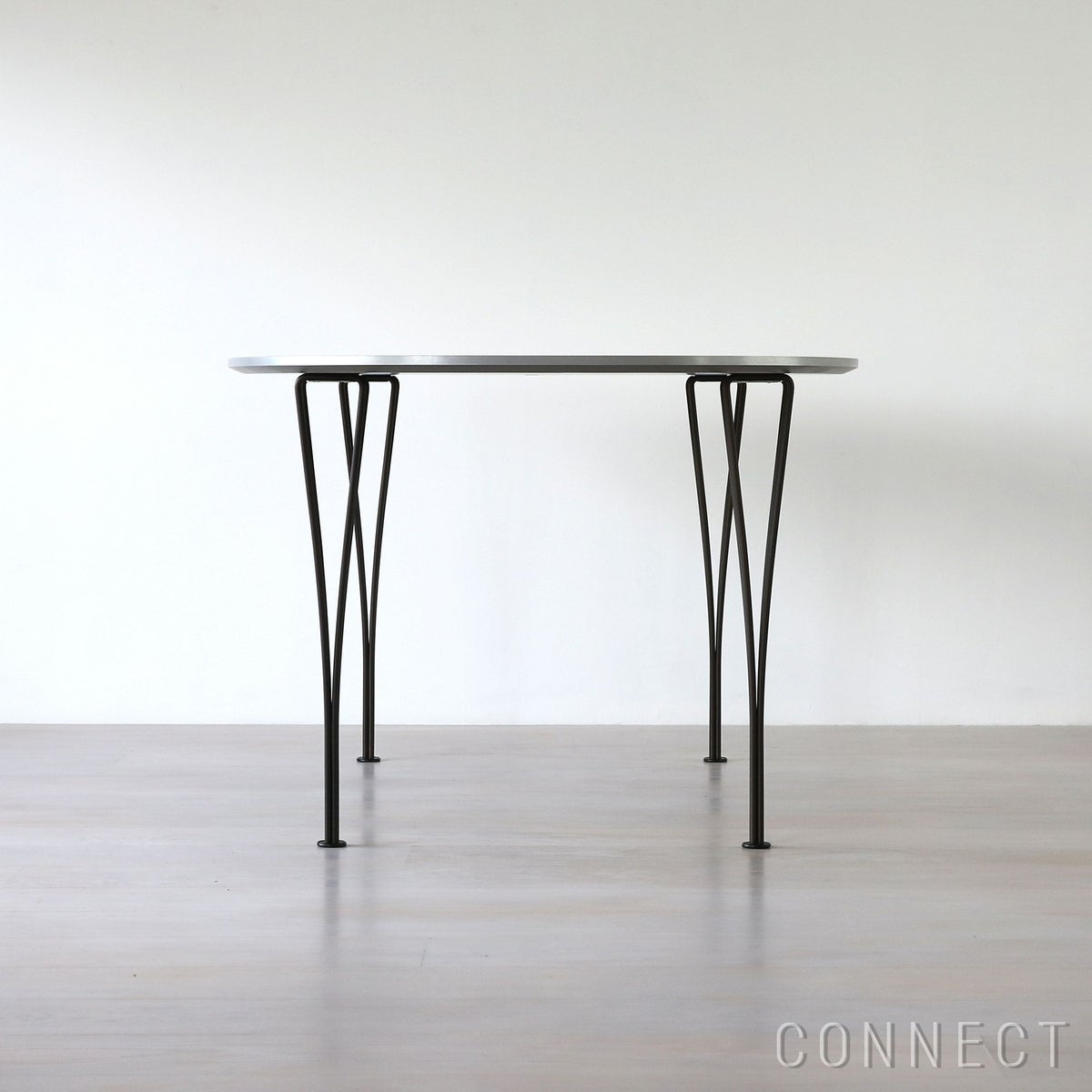 FRITZ HANSEN（フリッツ・ハンセン） / TABLE SERIES（テーブルシリーズ）B612 / スーパー楕円テーブル / グレー / ブラウンブロンズ脚