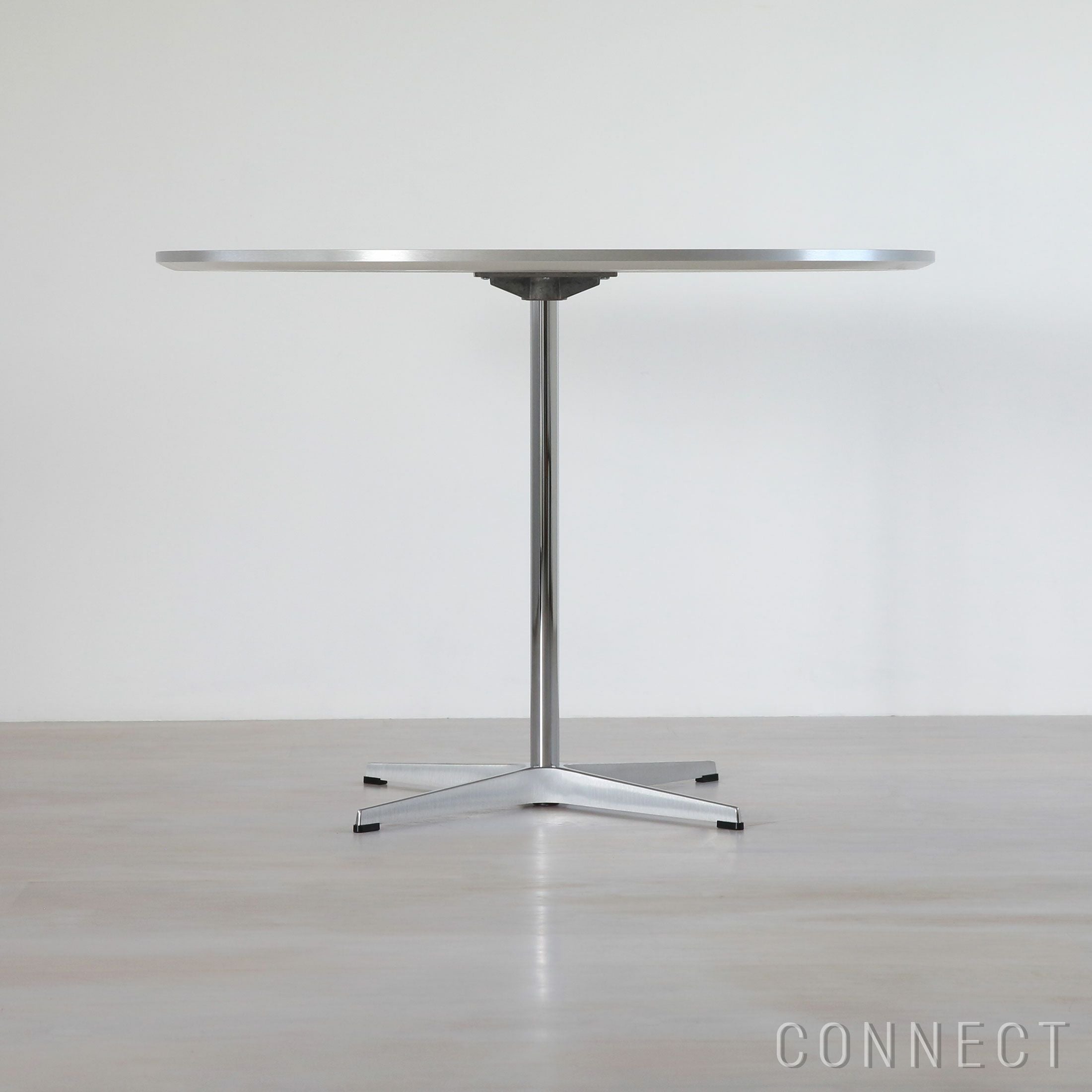 ダイニングルームCP対象】FRITZ HANSEN（フリッツ・ハンセン） / TABLE