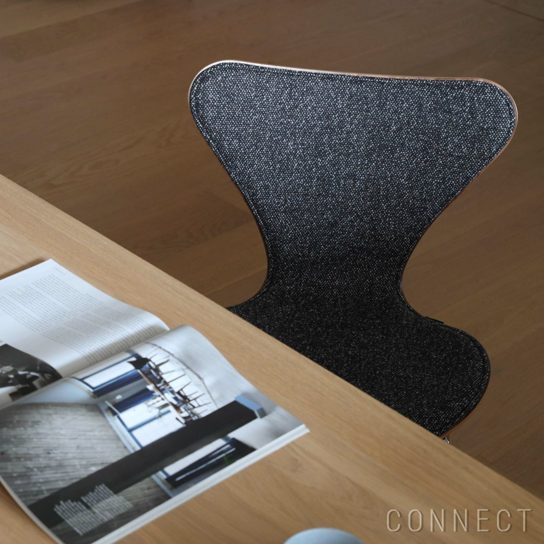 セブンチェア フロントパディング Vanir FRITZ HANSEN | CONNECT