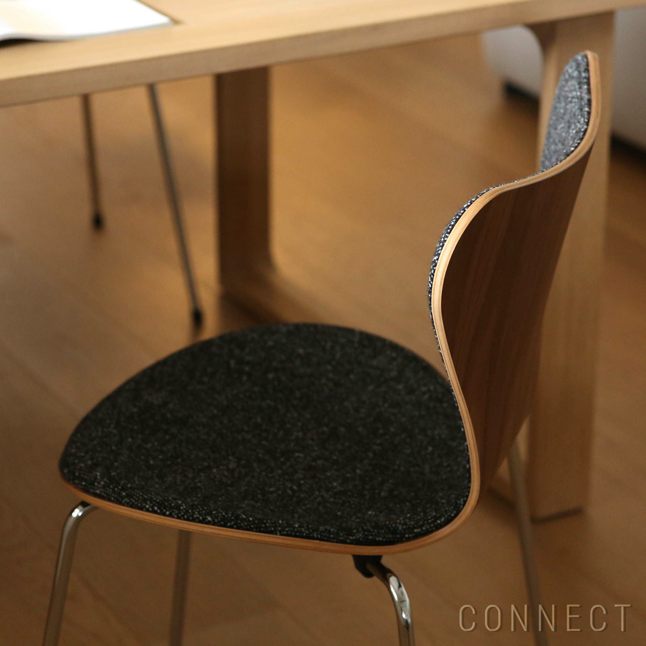 セブンチェア フロントパディング Vanir FRITZ HANSEN | CONNECT