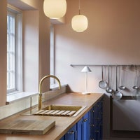 Louis Poulsen（ルイスポールセン） / Keglen Table（カイレン テーブル） / テーブルランプ