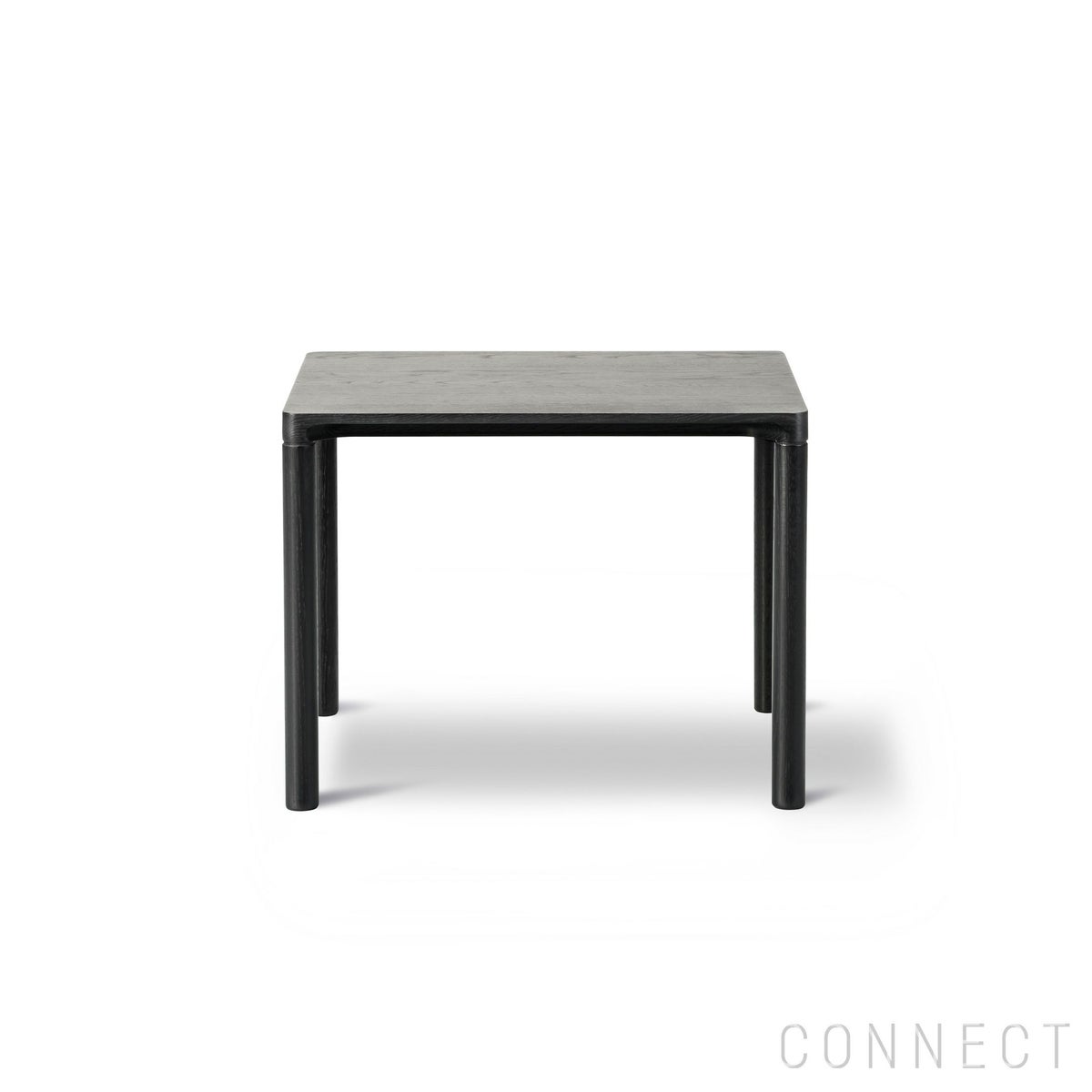 FREDERICIA（フレデリシア） / Piloti Wood Coffee Table（ピロッティウッドコーヒーテーブル） / Model 6705 / オーク材・ラッカー仕上げ / ブラック塗装 / 46.5×39