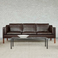 FREDERICIA（フレデリシア） / Mogensen 2213 Sofa（モーエンセンソファ） / Model 2213 / ウォルナット材・オイル仕上げ / Organic 906