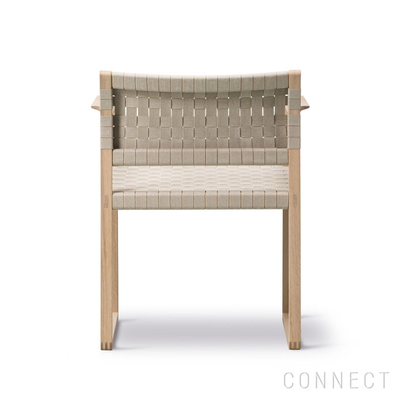 FREDERICIA（フレデリシア） / BM62 Armchair（アームチェア） / Model 3362 / オーク材・オイル仕上げ / リネンウェビング（ナチュラル）