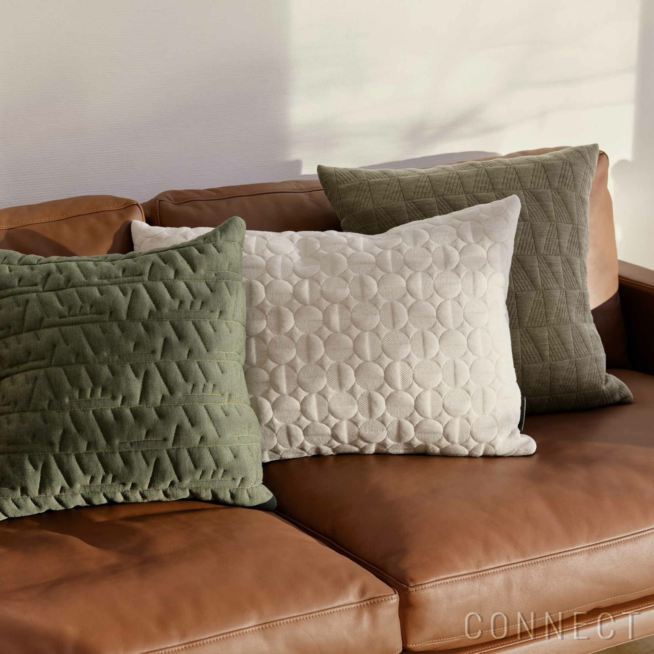 FRITZ HANSEN（フリッツ・ハンセン） / AJ CUSHION（アルネ