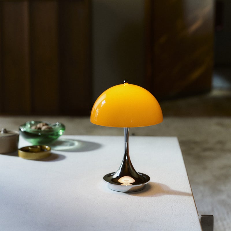 Louis Poulsen（ルイスポールセン） / Panthella 160 Portable V3（パンテラ 160 ポータブル） / オパール×クローム / テーブルランプ