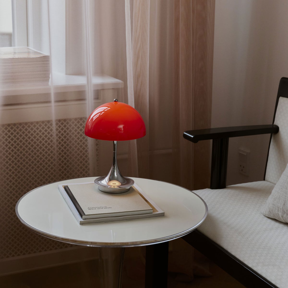 Louis Poulsen（ルイスポールセン） / Panthella 160 Portable V3（パンテラ 160 ポータブル） / オパール×クローム / テーブルランプ