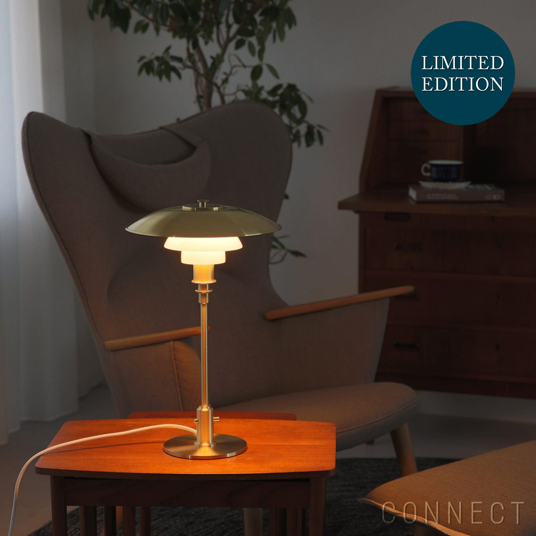 Louis Poulsen｜PH 3/2 Table Brass Opal Glass テーブルランプ
