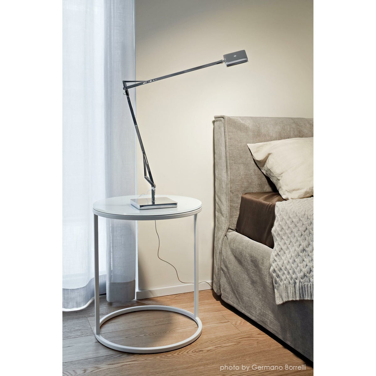 FLOS（フロス） / KELVIN EDGE（ケルヴィン エッジ） / 全3色 / テーブルランプ