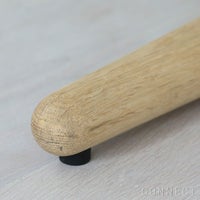 CARL HANSEN & SON （カール・ハンセン＆サン） E020 / EMBRACE TABLE / オーク材・ソープ仕上げ・ホワイトラミネート・ブラック脚 / φ110cm / ダイニングテーブル