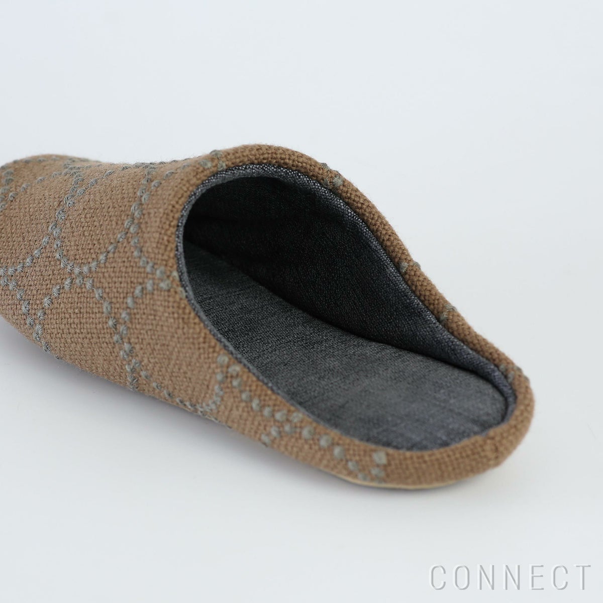 Kvadrat （クヴァドラ）/CONNECTオリジナルルームシューズ / Tambourine Hallingdal （タンバリンハリンダル）/ カーキ×ダークグレー