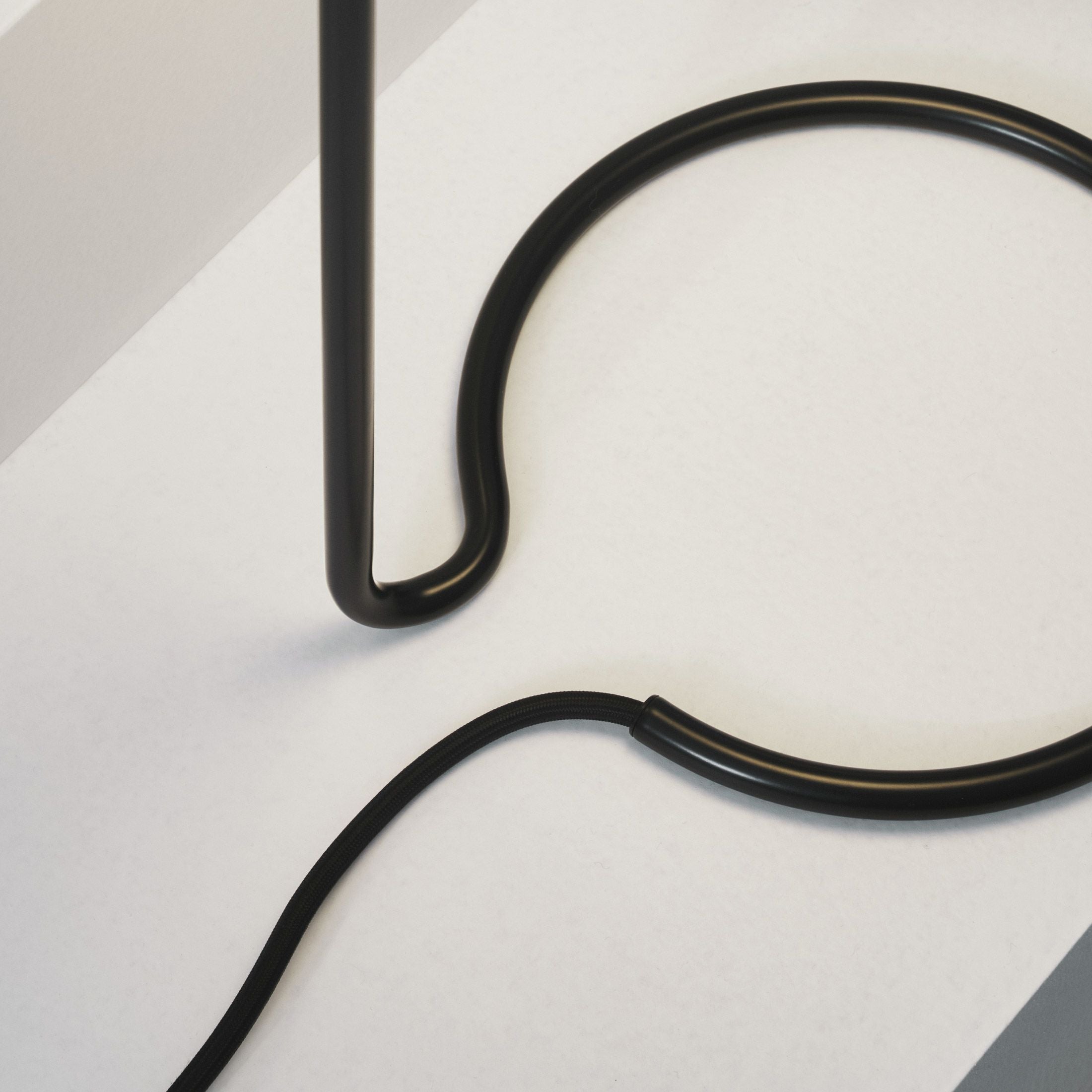 Louis Poulsen（ルイスポールセン） / AJ Oxford Table Lamp