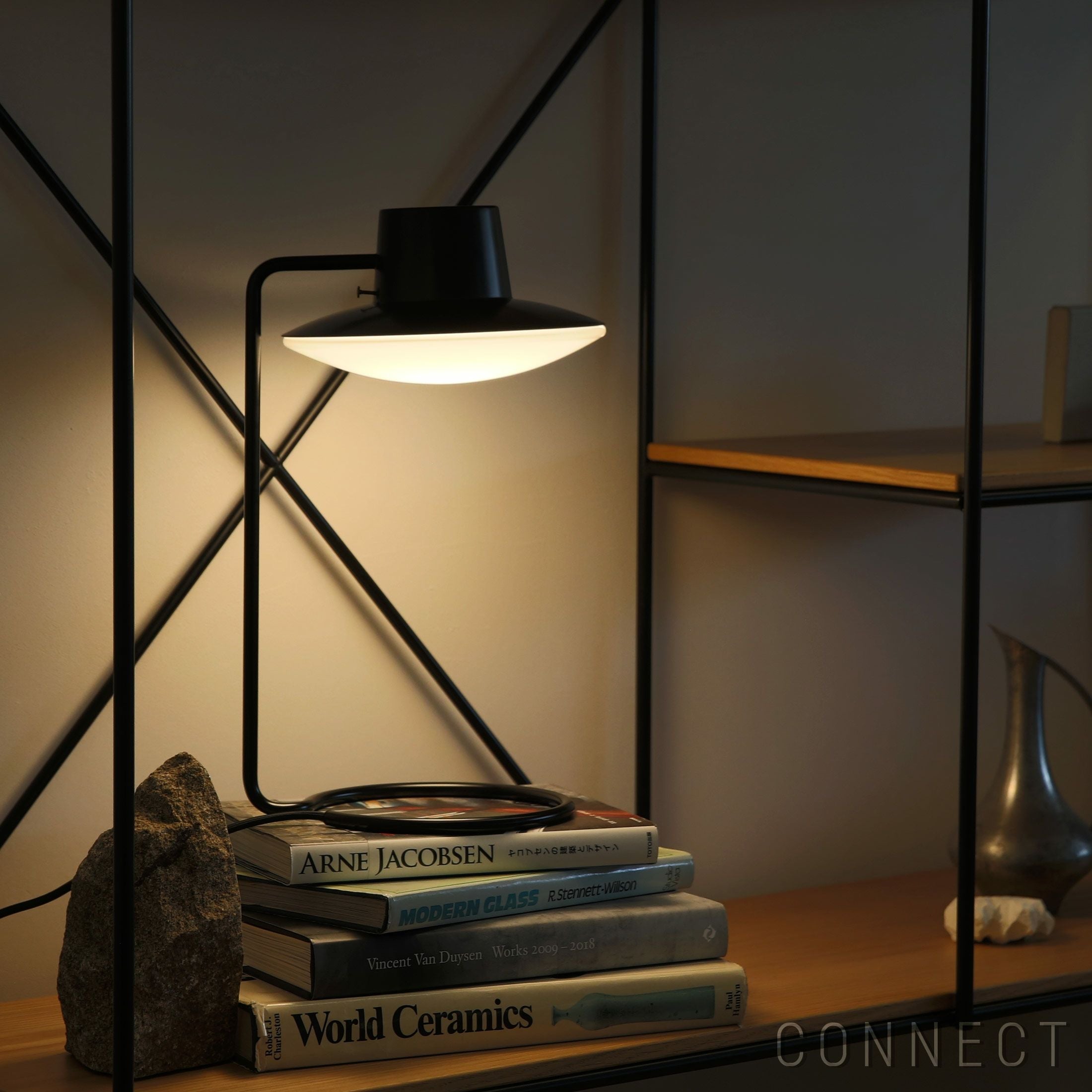 Louis Poulsen（ルイスポールセン） / AJ Oxford Table Lamp