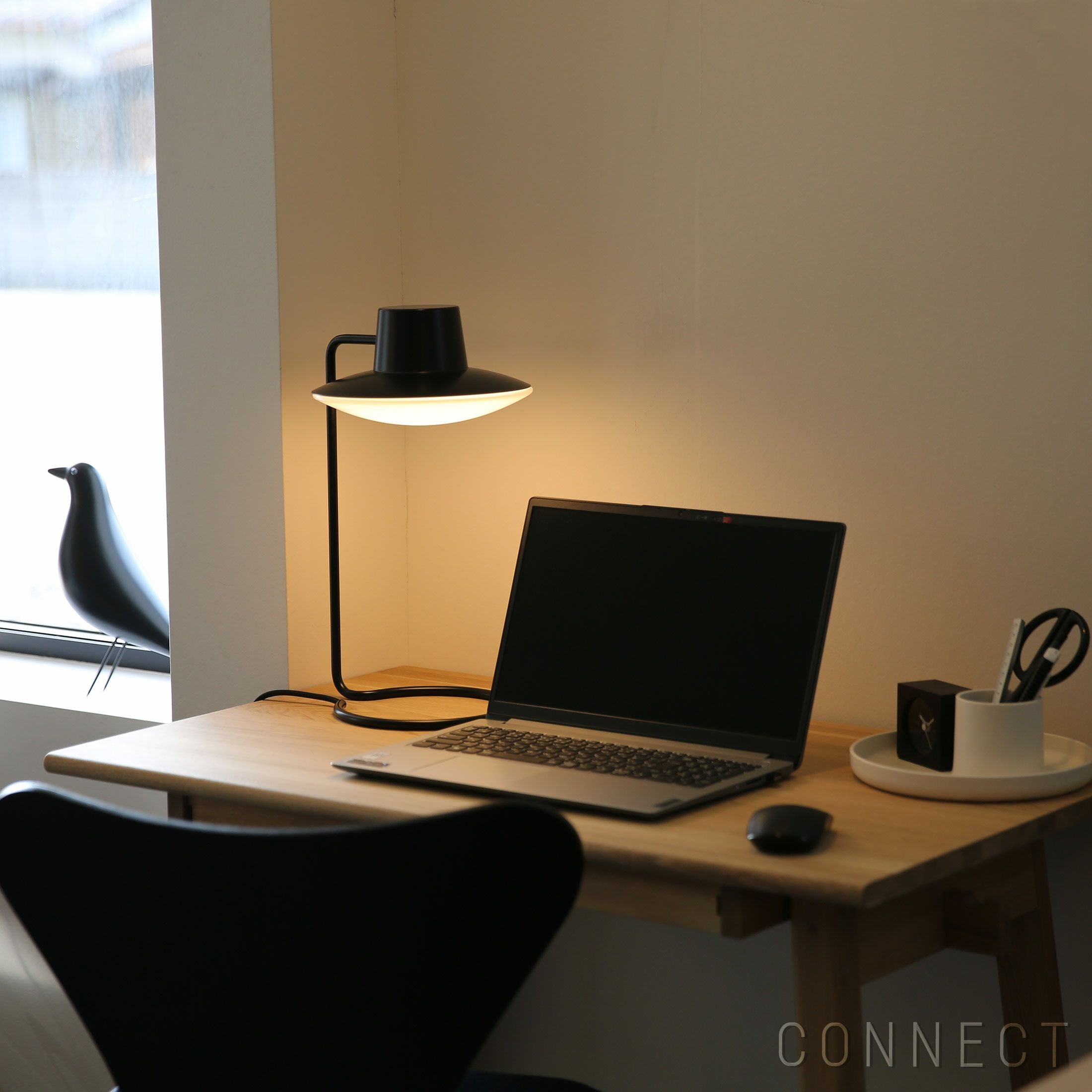 Louis Poulsen（ルイスポールセン） / AJ Oxford Table Lamp