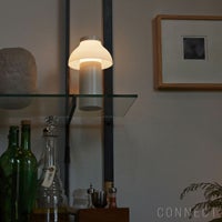 HAY（ヘイ） / PC PORTABLE（PCポータブル） / リサイクル仕様 / クリームホワイト / テーブルランプ