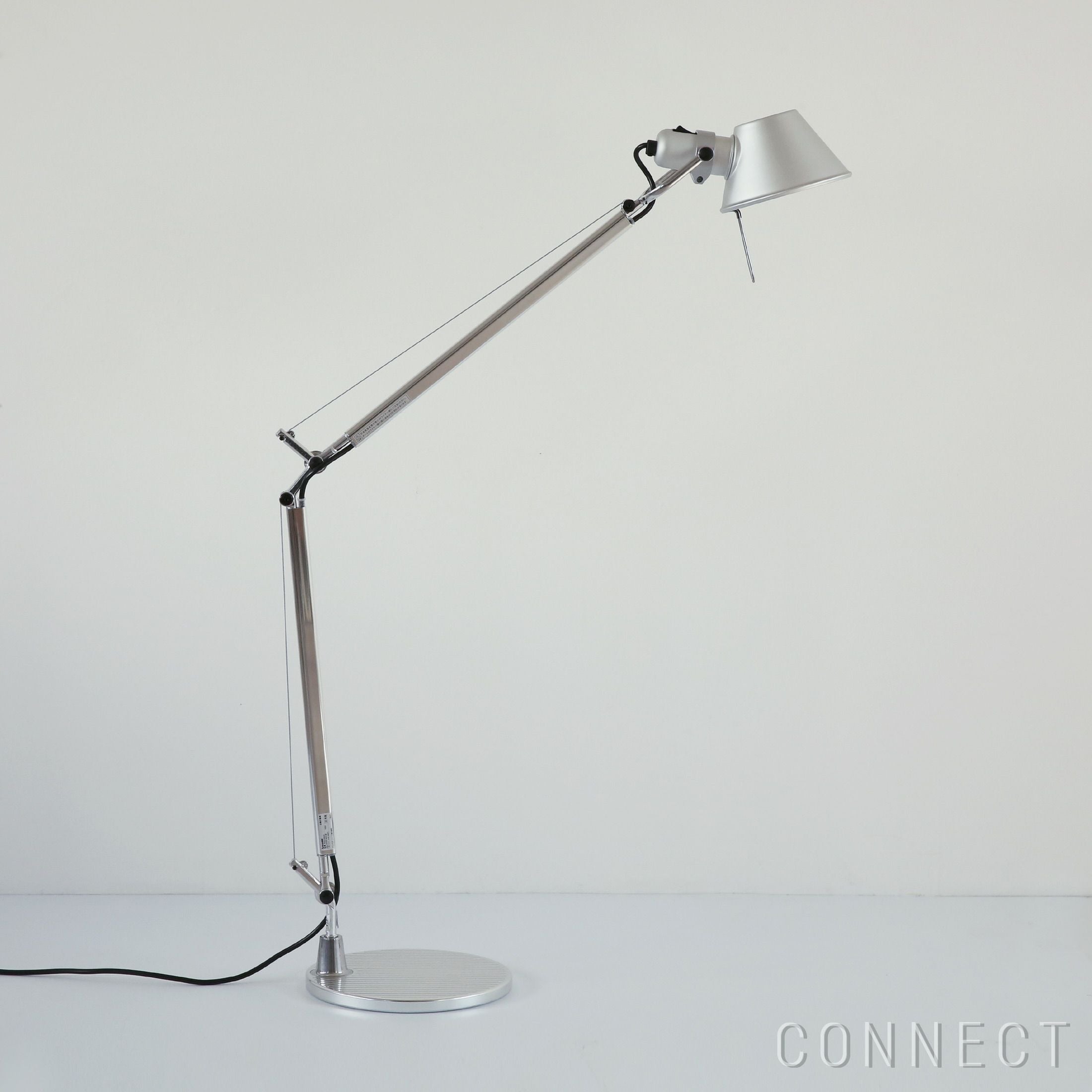 決算キャンペーンpt10倍】Artemide（アルテミデ） / Tolomeo Table