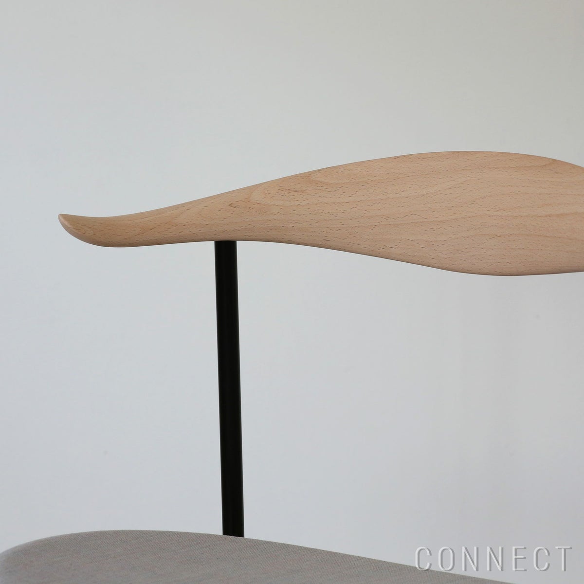 CARL HANSEN & SON（カール・ハンセン＆サン） / CH88P / ビーチ材・ソープ仕上げ・ブラック脚 / Canvas 0716 / ダイニングチェア