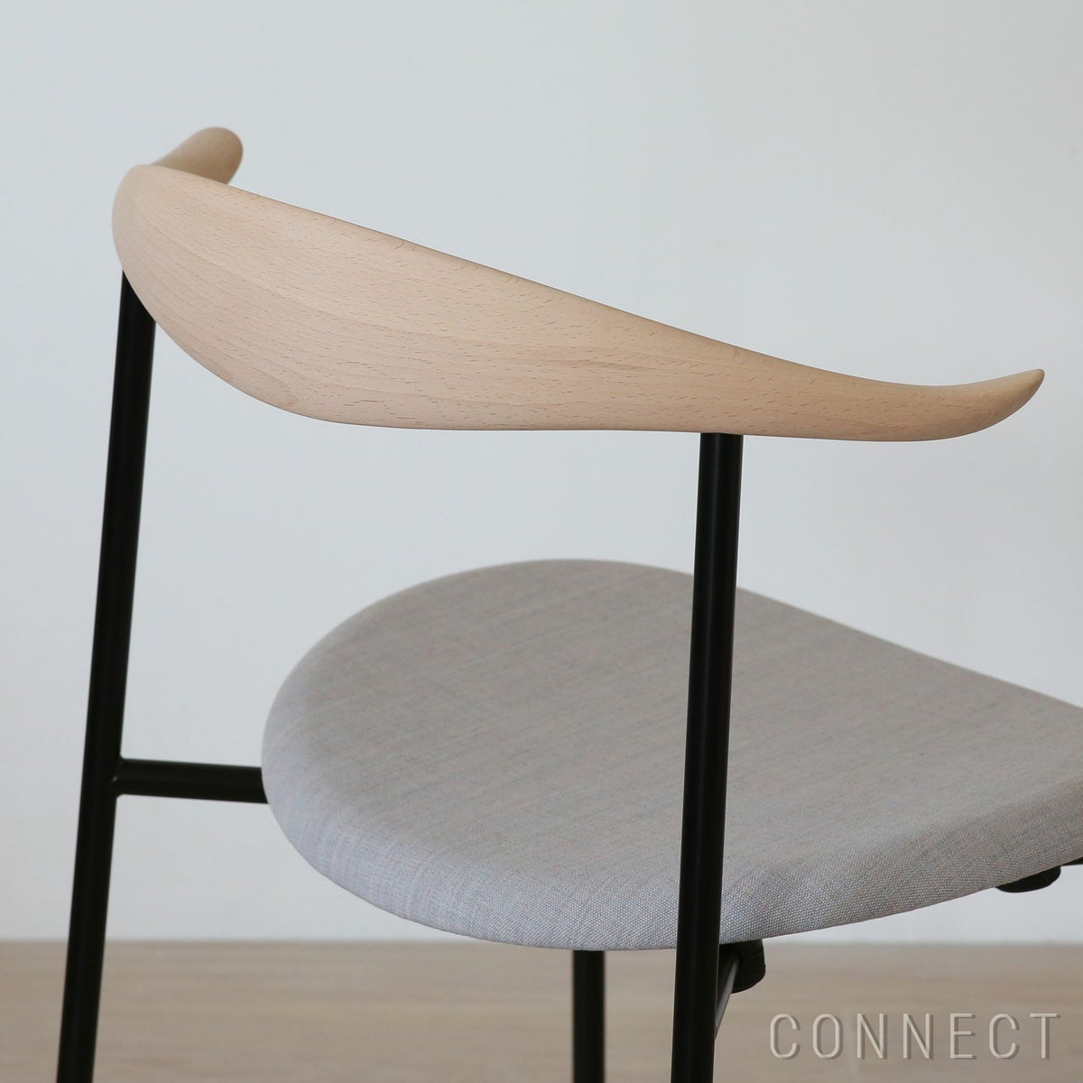 CARL HANSEN & SON（カール・ハンセン＆サン） / CH88P / ビーチ材・ソープ仕上げ・ブラック脚 / Canvas 0716 / ダイニングチェア