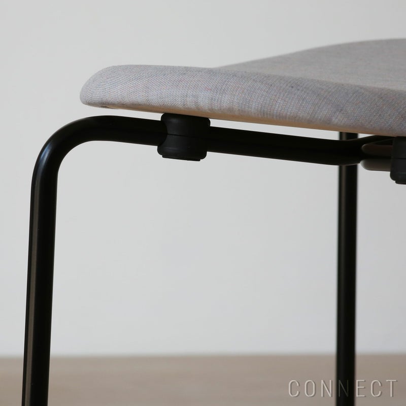 CARL HANSEN & SON（カール・ハンセン＆サン） / CH88P / ビーチ材・ソープ仕上げ・ブラック脚 / Canvas 0716 / ダイニングチェア