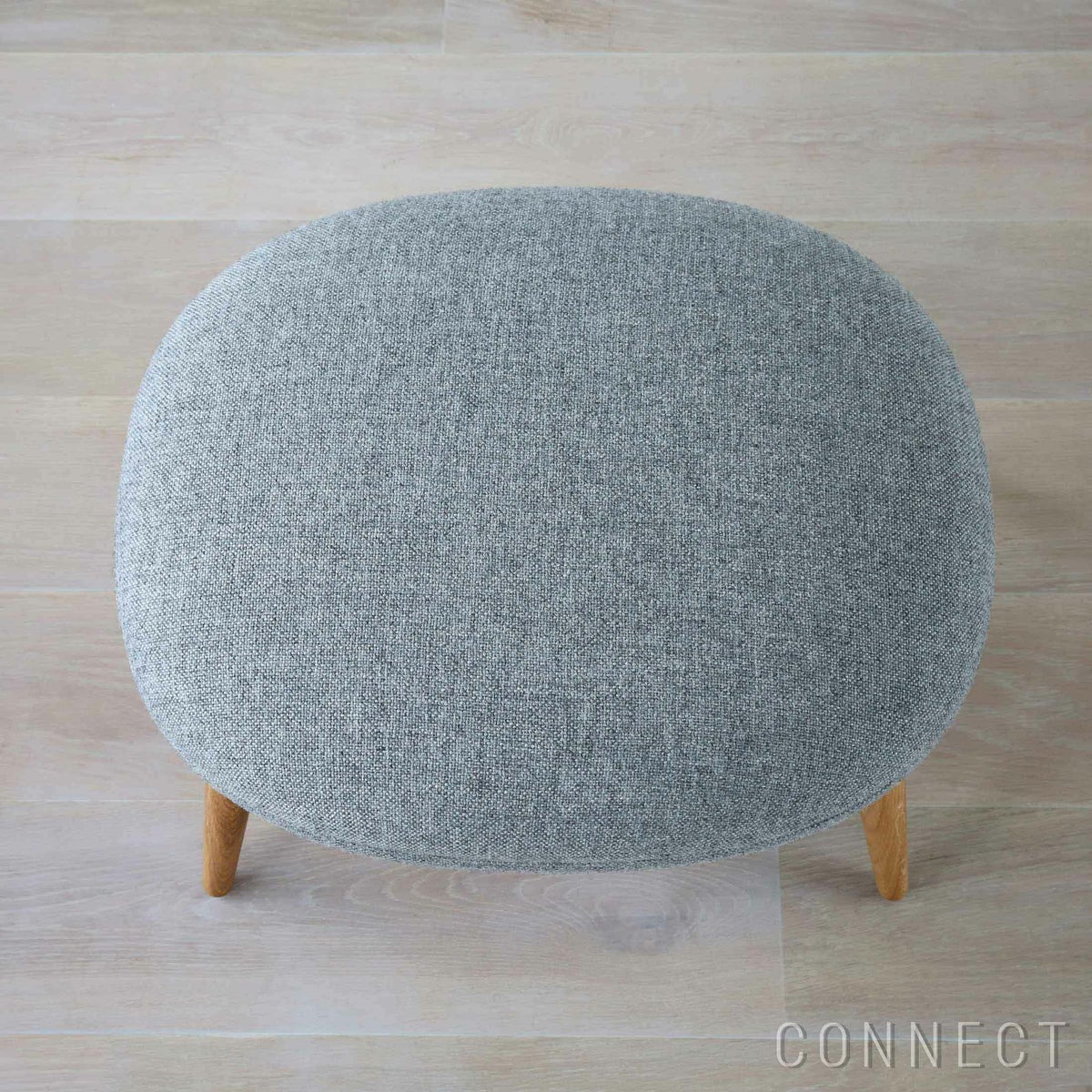 FREDERICIA（フレデリシア） / Swoon Lounge Armchair（スウーンラウンジアームチェア） / Model 1770 / オーク材・オイル仕上げ / Hallingdal 130（ハリンダル）