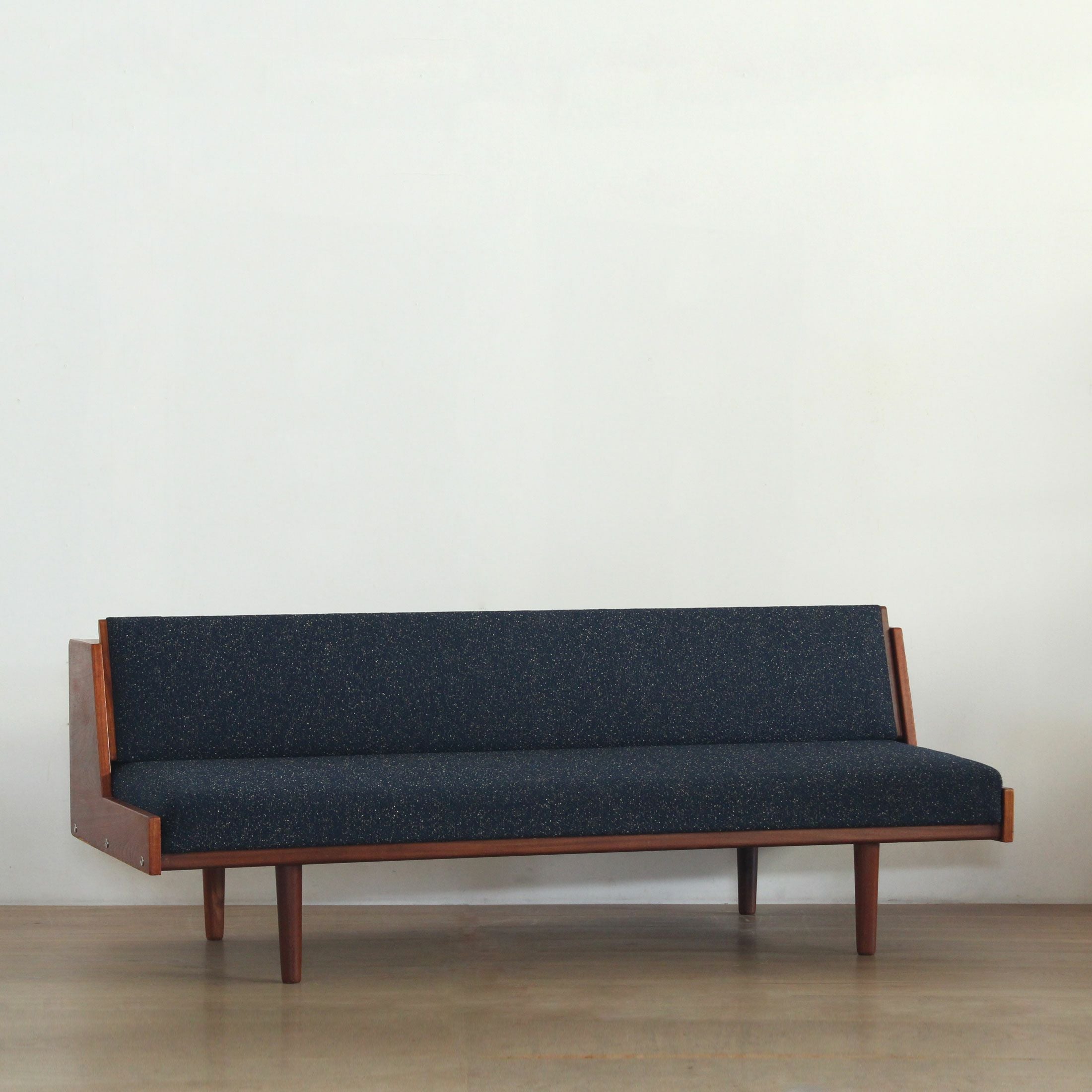 販売終了］Hans J. Wegner（ハンス J. ウェグナー） / GE258 デイ