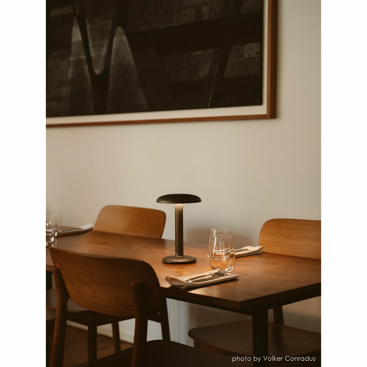 FLOS（フロス） / GUSTAVE（グスタヴ） / 全5色 / テーブルランプ