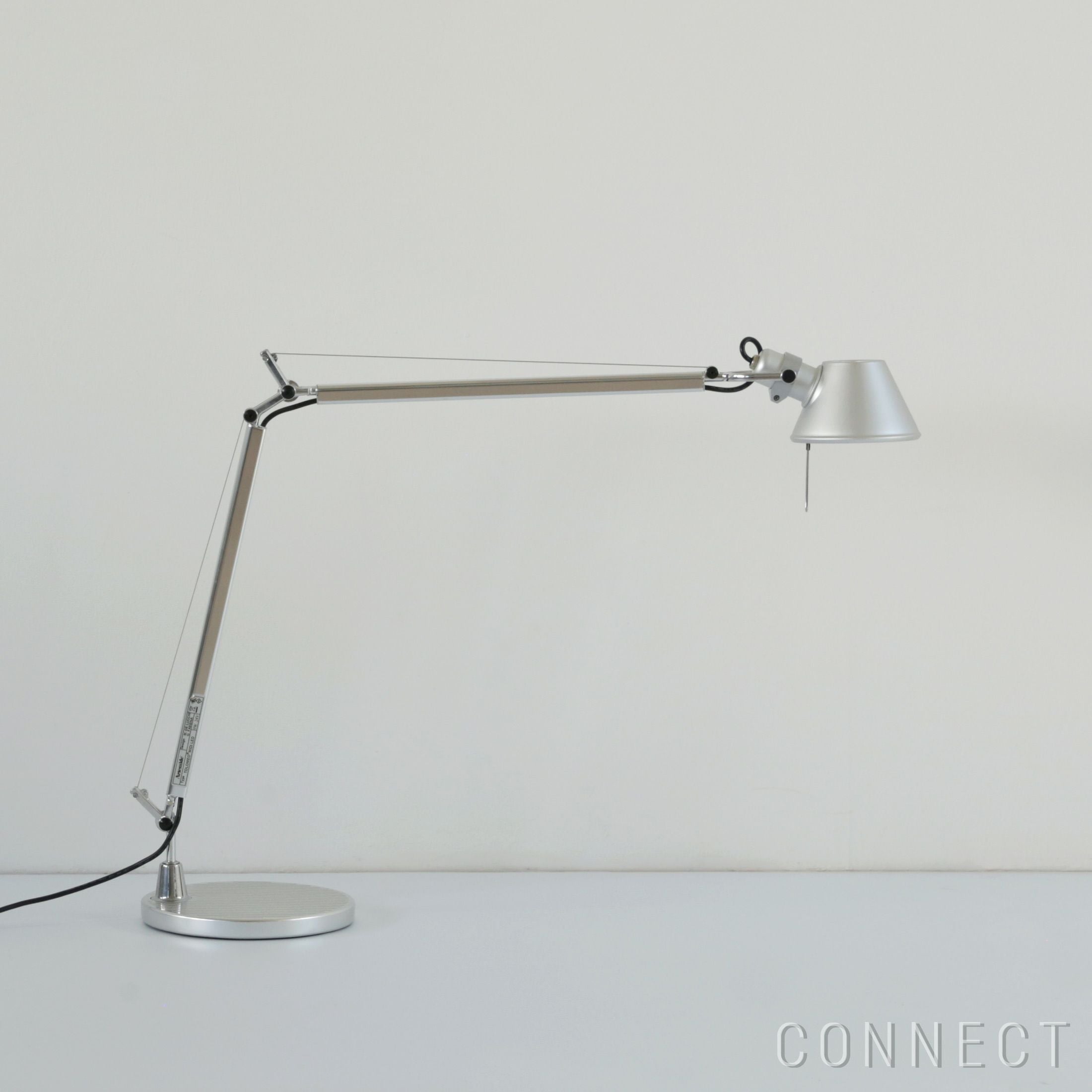 ポイント10倍】Artemide（アルテミデ） / Tolomeo Midi Table