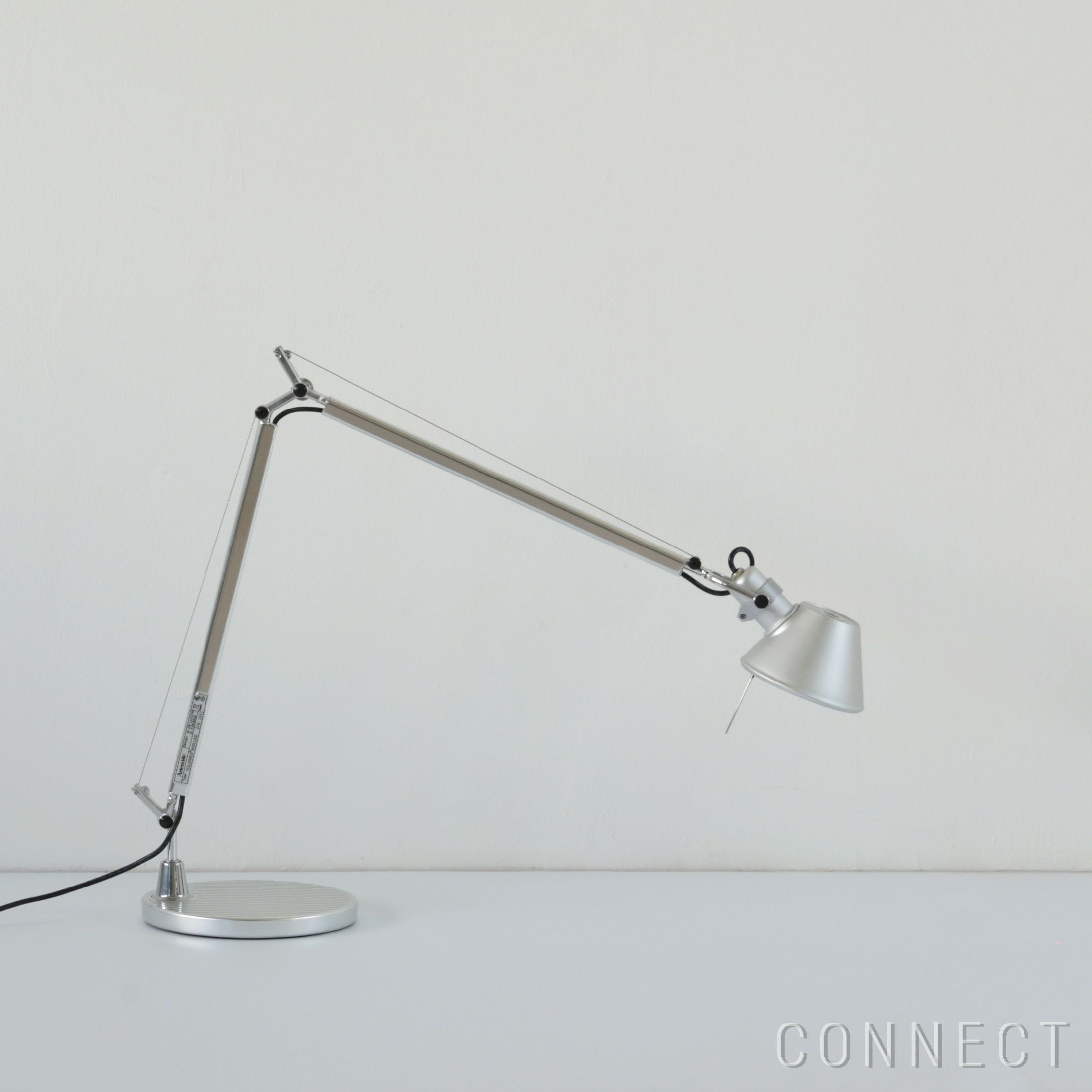 ポイント10倍】Artemide（アルテミデ） / Tolomeo Midi Table