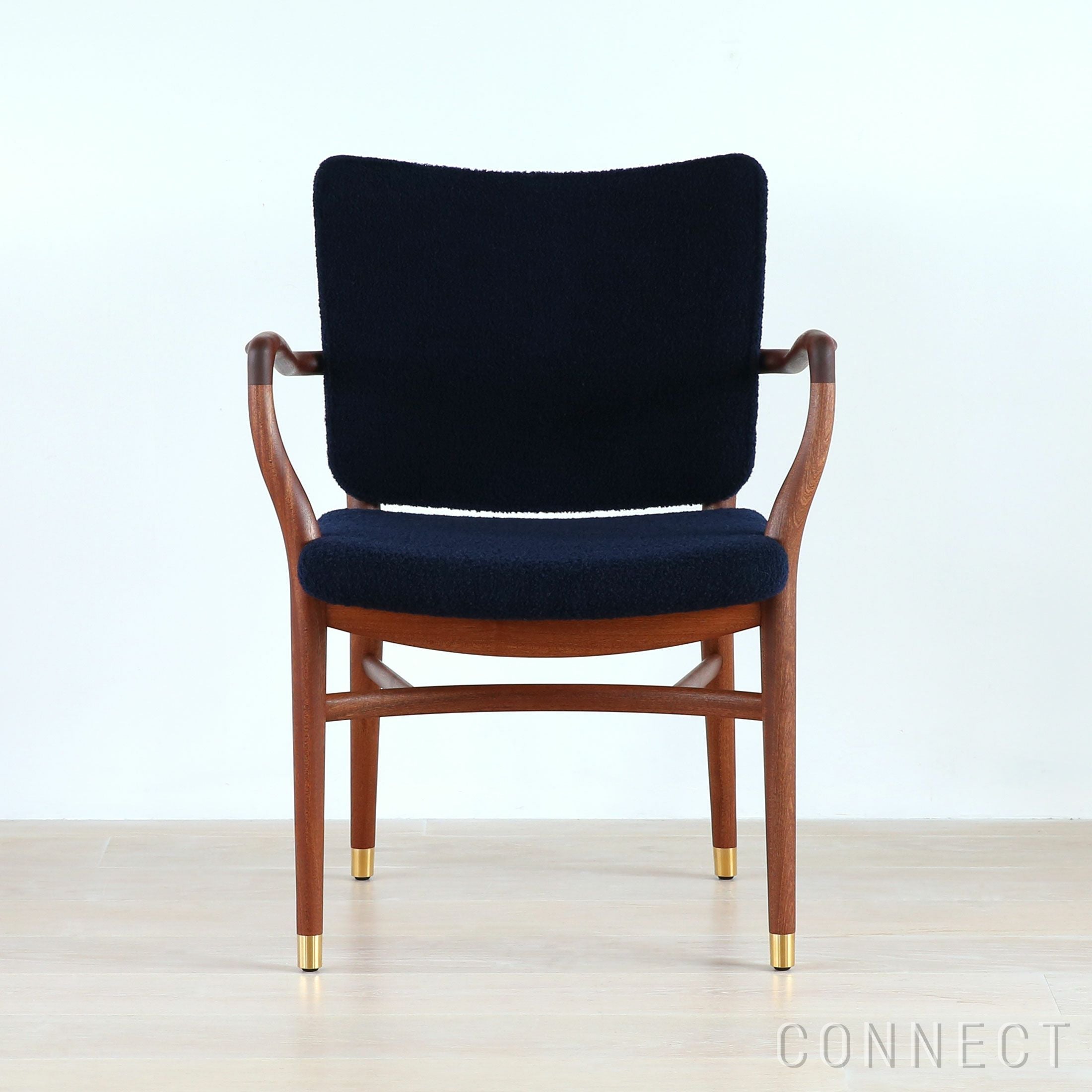 CARL HANSEN & SON（カール・ハンセン＆サン）VLA61 モナークチェア