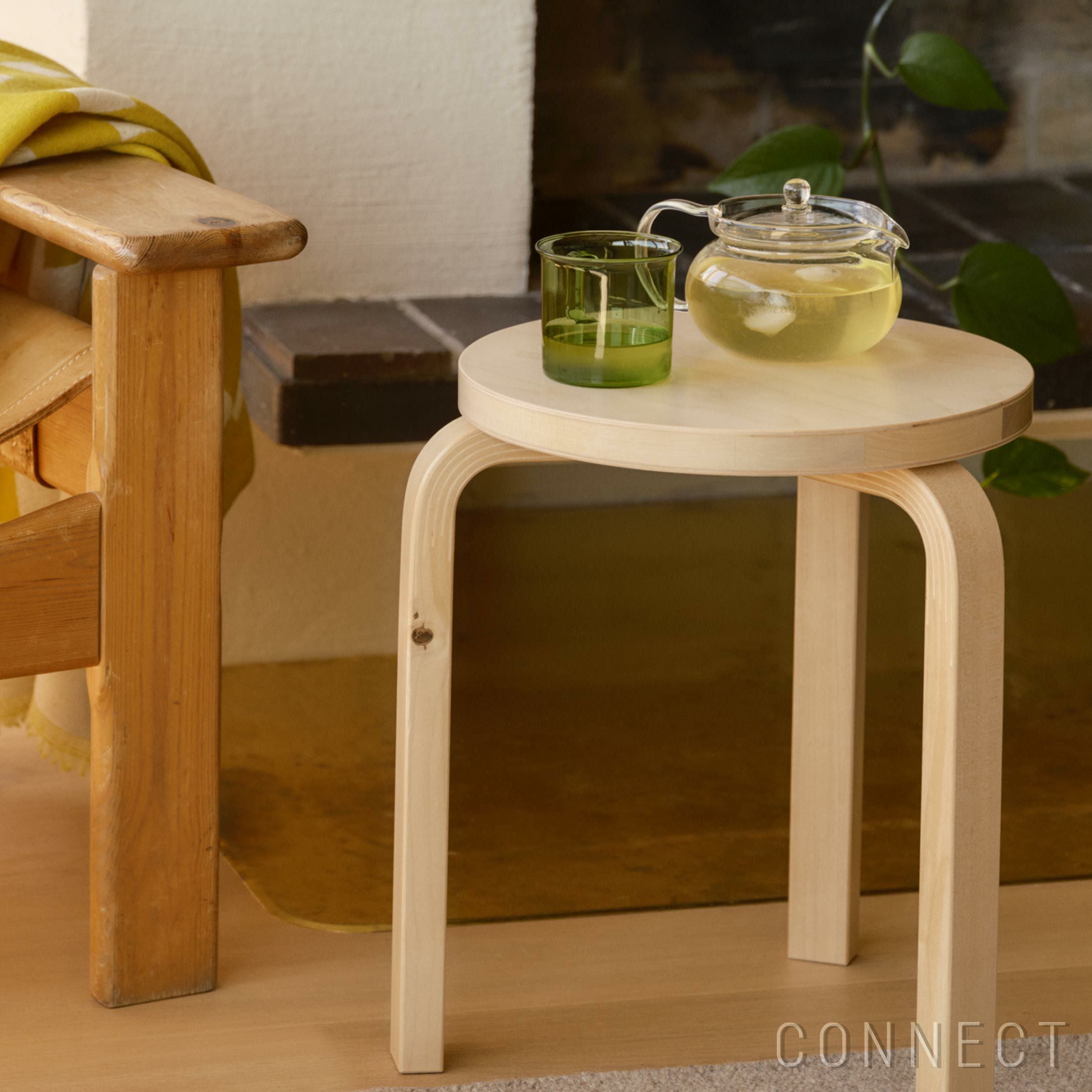 STOOL 60（スツール60）Artek(アルテック)｜正規販売店 CONNECT
