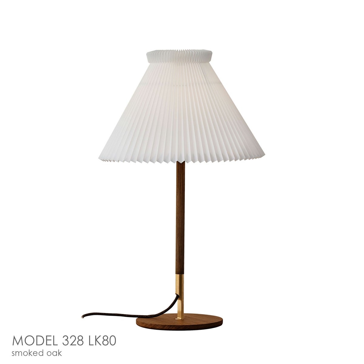 LE KLINT（レ・クリント） / MODEL 328 LK80（モデル） / 全2色 / テーブルランプ