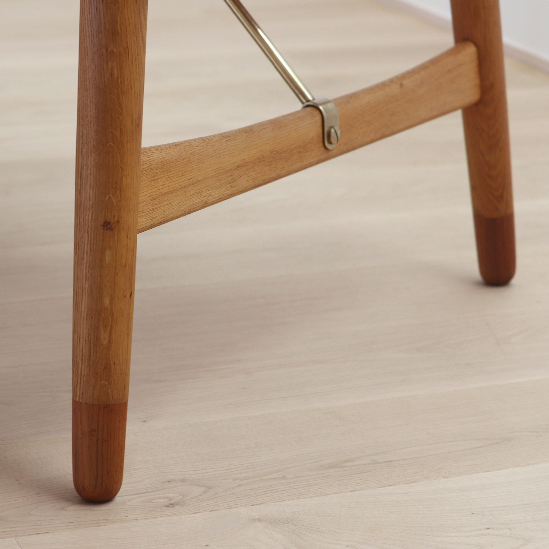 Borge Mogensen（ボーエ・モーエンセン） / BM1160 Hunting table