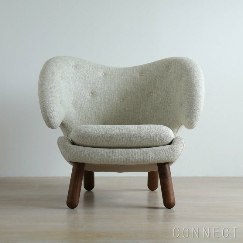 HOUSE OF FINN JUHL（ハウス・オブ・フィンユール） / PELICAN CHAIR W/ BUTTONS（ペリカンチェア） / ウォルナット材・オイル仕上げ / MOSS（モス）0018 / ボタン：VEGETAL