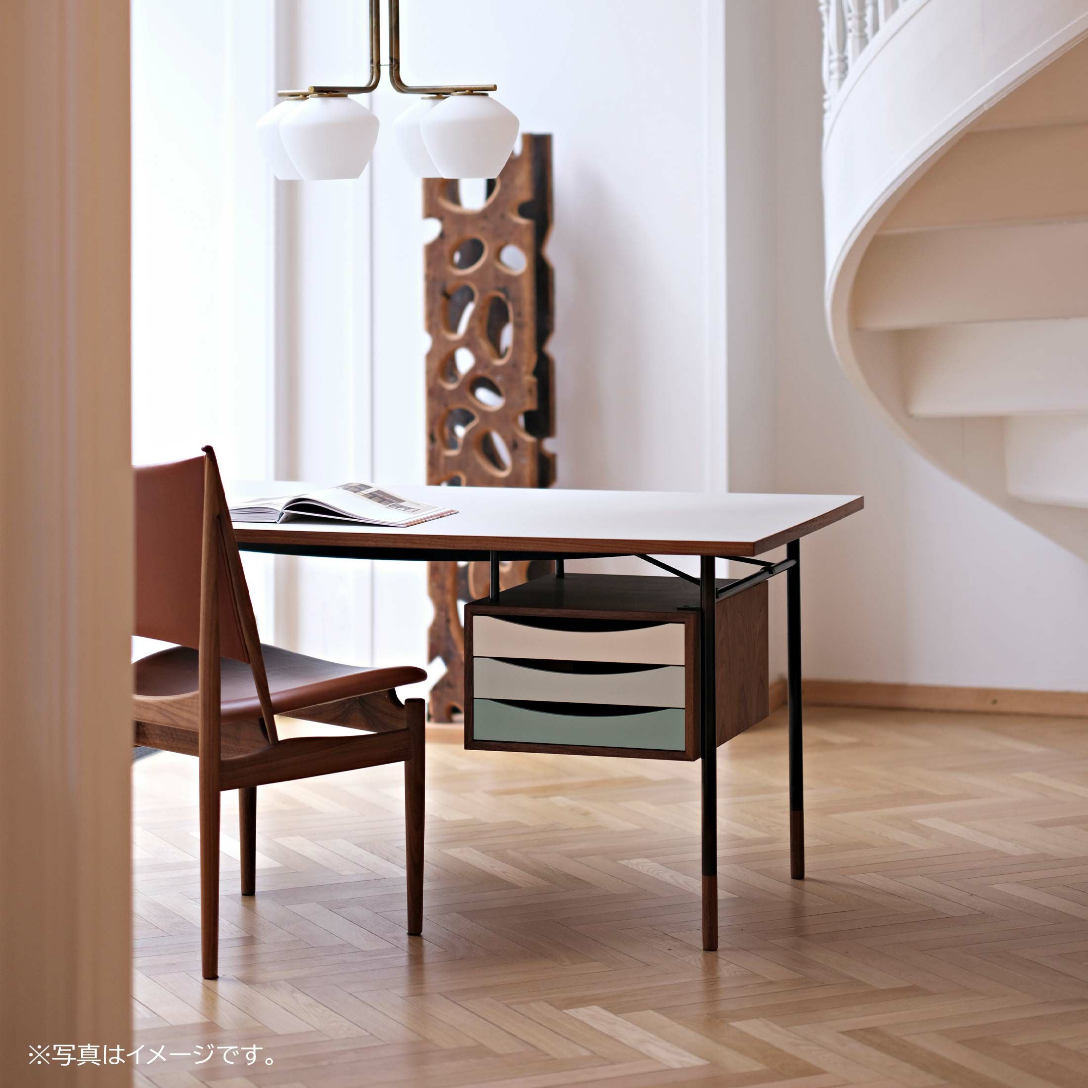 HOUSE OF FINN JUHL（ハウス・オブ・フィンユール） / NYHAVN DESK
