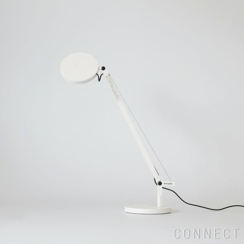 Artemide（アルテミデ） / Demetra Micro Table（デメトラ マイクロ テーブル） / 全2色 / テーブルランプ