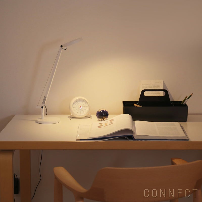 Artemide（アルテミデ） / Demetra Micro Table（デメトラ マイクロ テーブル） / 全2色 / テーブルランプ