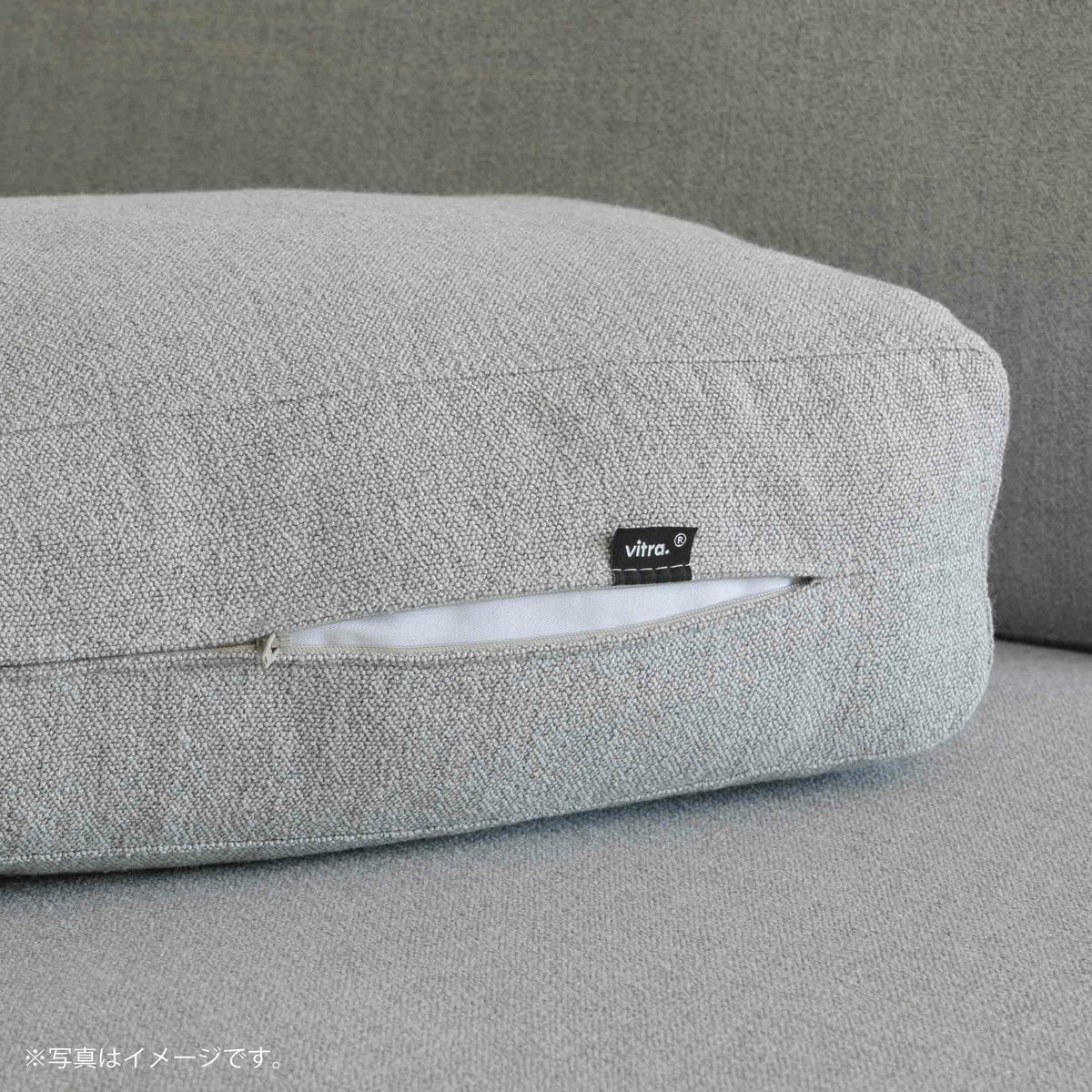 【9/21発売】Vitra（ヴィトラ） / Anagram Sofa（アナグラムソファ）2シーター / Dumet（デュメ）26 pale blue chartreuse / アルミベース・チョークパウダー