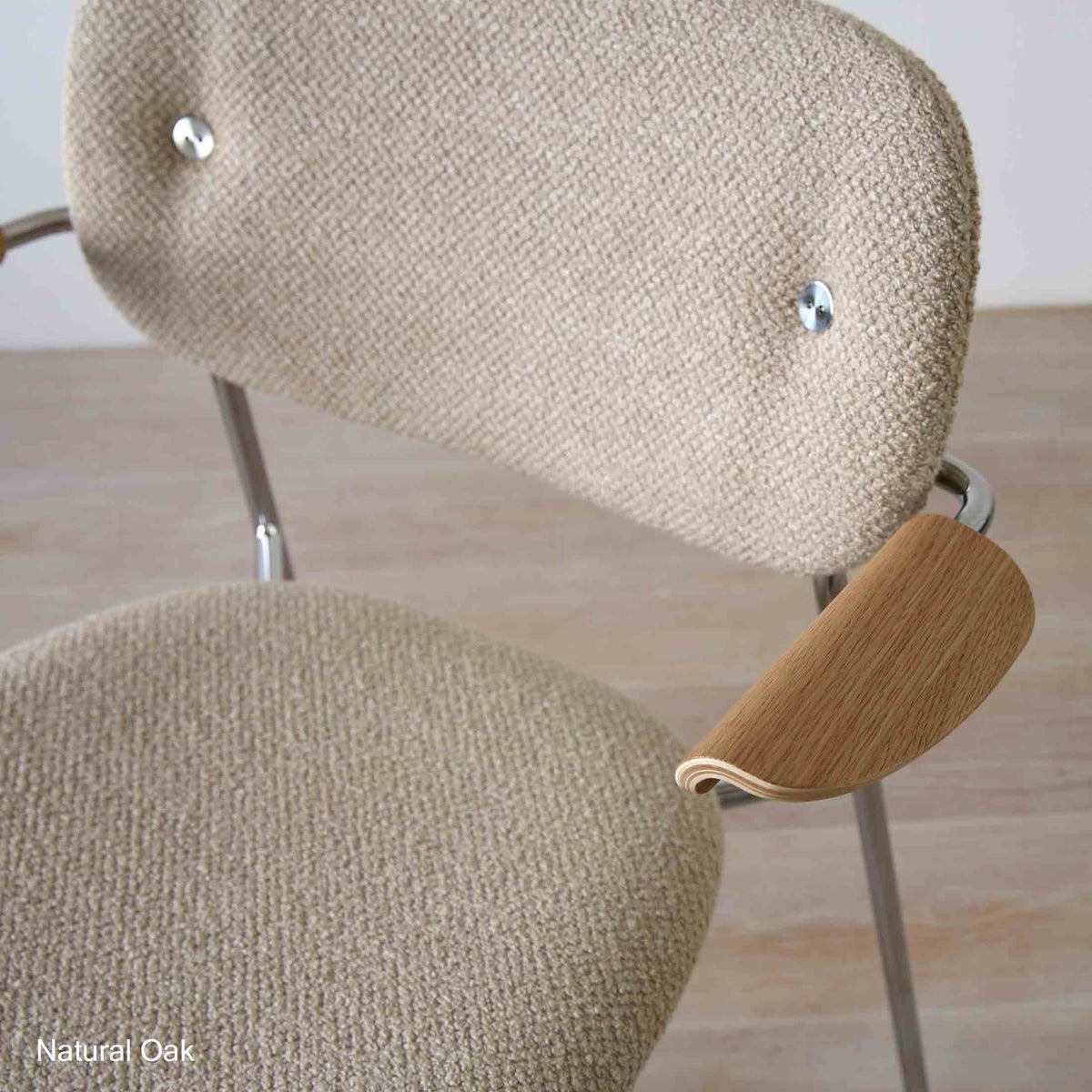 Audo Copenhagen（オドー・コペンハーゲン） / CO DINING CHAIR（コ ダイニング チェア）/ アームチェア / Natural Oak / Audo Bouclé（オドー ブークレ）02 / クロームベース