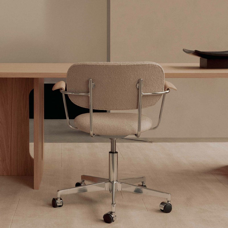 Audo Copenhagen（オドー・コペンハーゲン） / CO TASK CHAIR（コ タスク チェア）/ アームチェア / Natural Oak / Audo Bouclé（オドーブークレ）02 /キャスター付き回転ベース