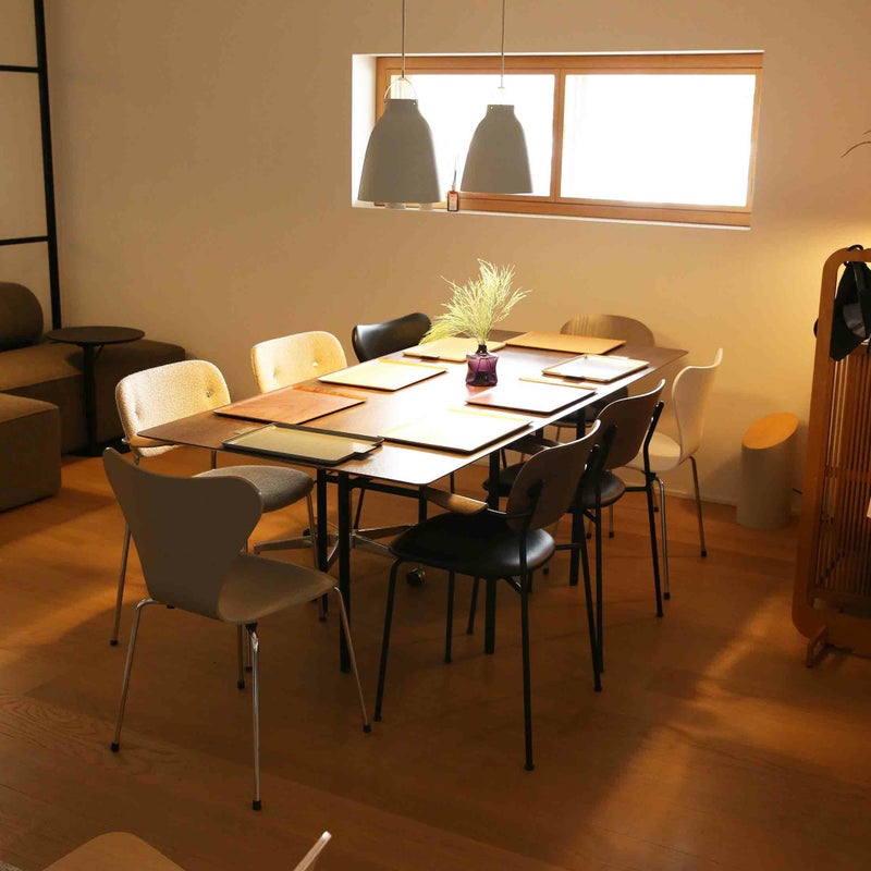 Audo Copenhagen（オドー・コペンハーゲン） / SNAREGADE DINING TABLE（スネアゲート ダイニングテーブル） / 長方形 / L200 / Dark Stained Oak