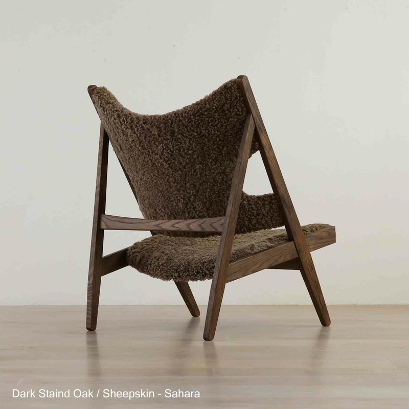  Audo Copenhagen（オドー・コペンハーゲン） / KNITTING LOUNGE CHAIR（ニッティング ラウンジチェア） / ダークステインドオーク / シープスキン Root（ルート）