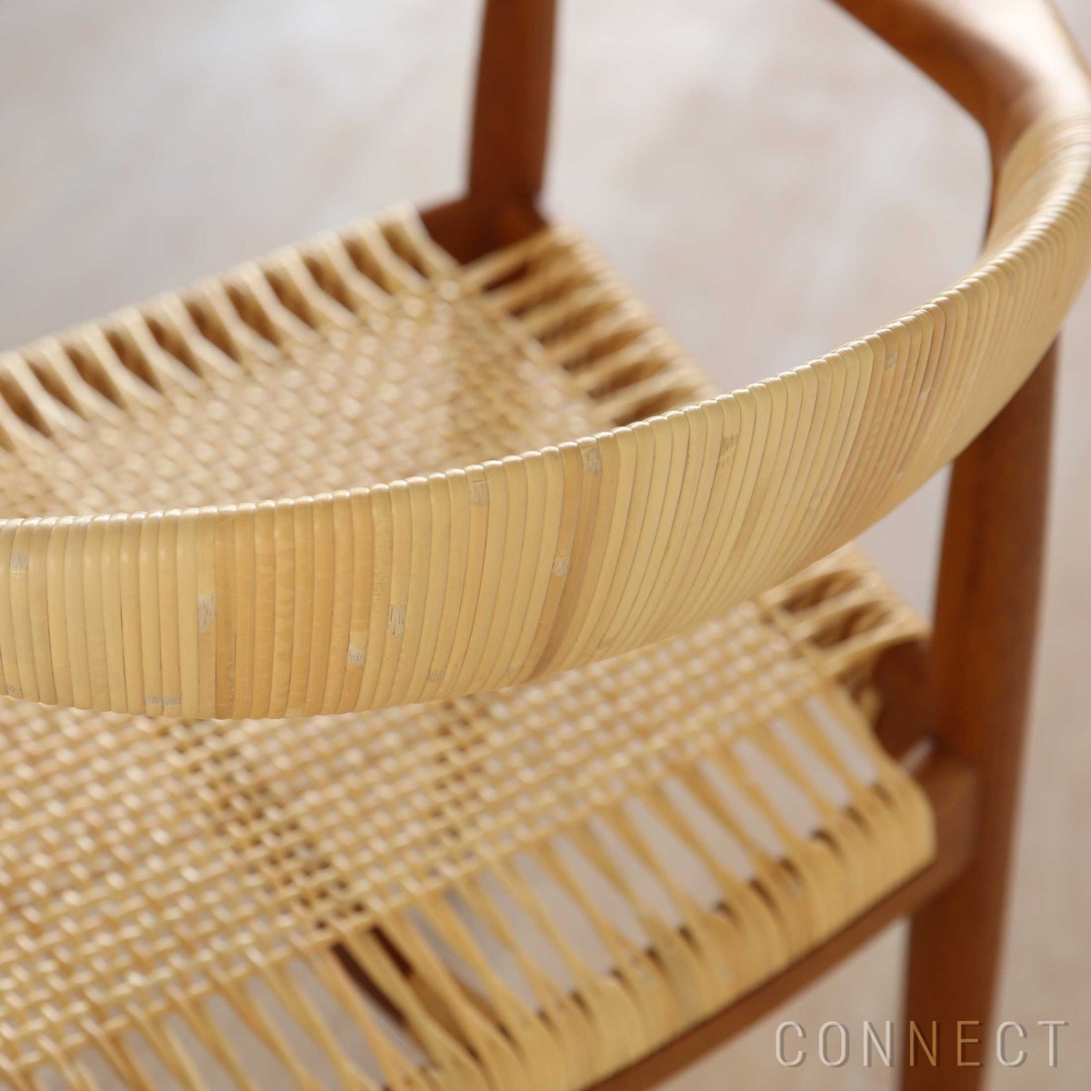 【75周年記念限定モデル】PP Mobler（PPモブラー） / PP501 Round Chair（ラウンドチェア） / The Chair（ザ チェア） / プレミアムオールドストックチーク材・オイル仕上げ（籐張り）【真鍮プレート付】