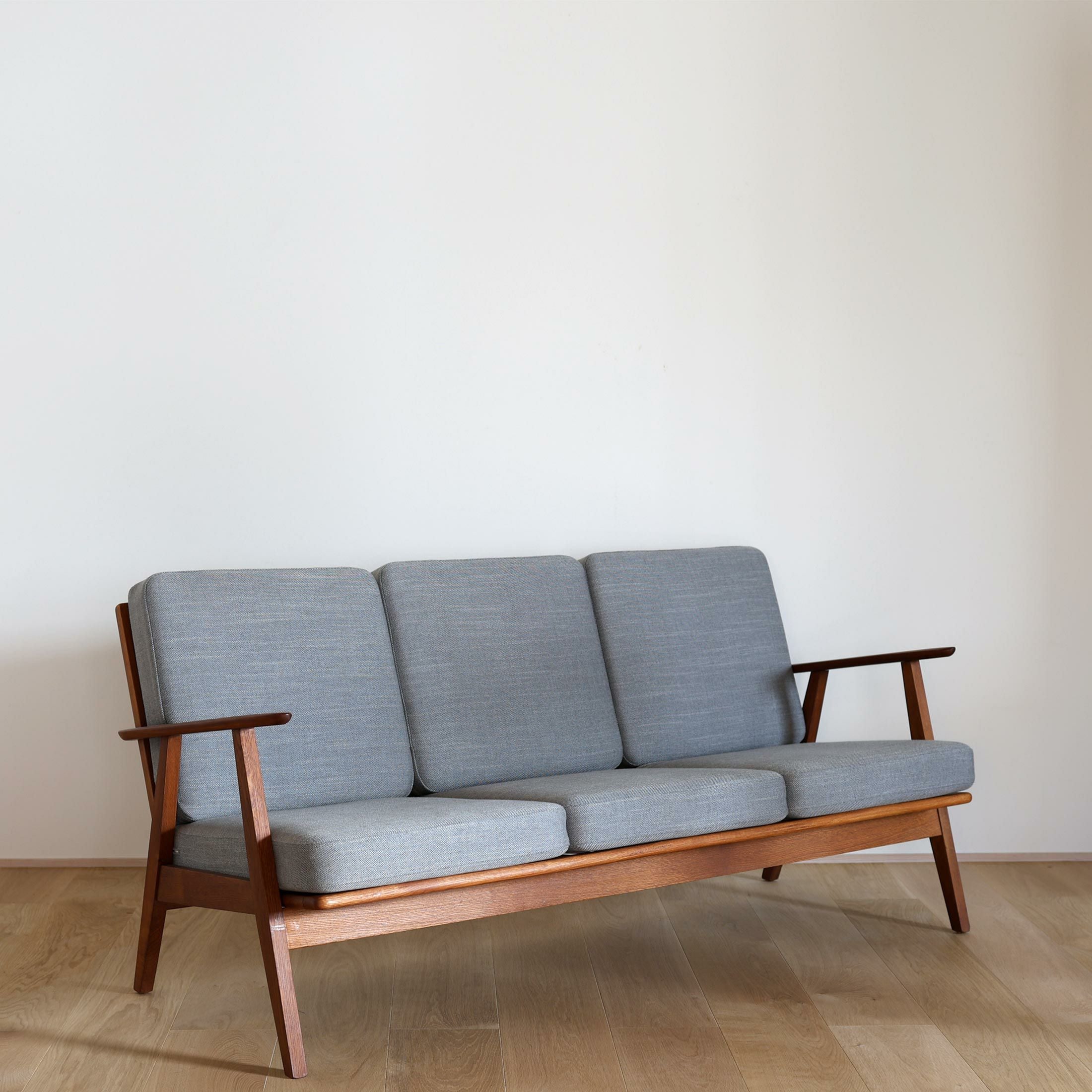 Kvadrat/Raf Simons（クヴァドラ/ラフ・シモンズ ）正規品 通販 | CONNECT