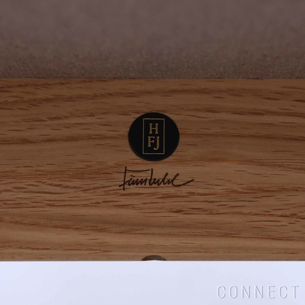 HOUSE OF FINN JUHL（ハウス・オブ・フィンユール） / JAPAN SOFA 2 SEATER（ジャパンソファ ２シーター） / オーク材・オイル仕上げ / Fiord 2（フィヨルド）151・782