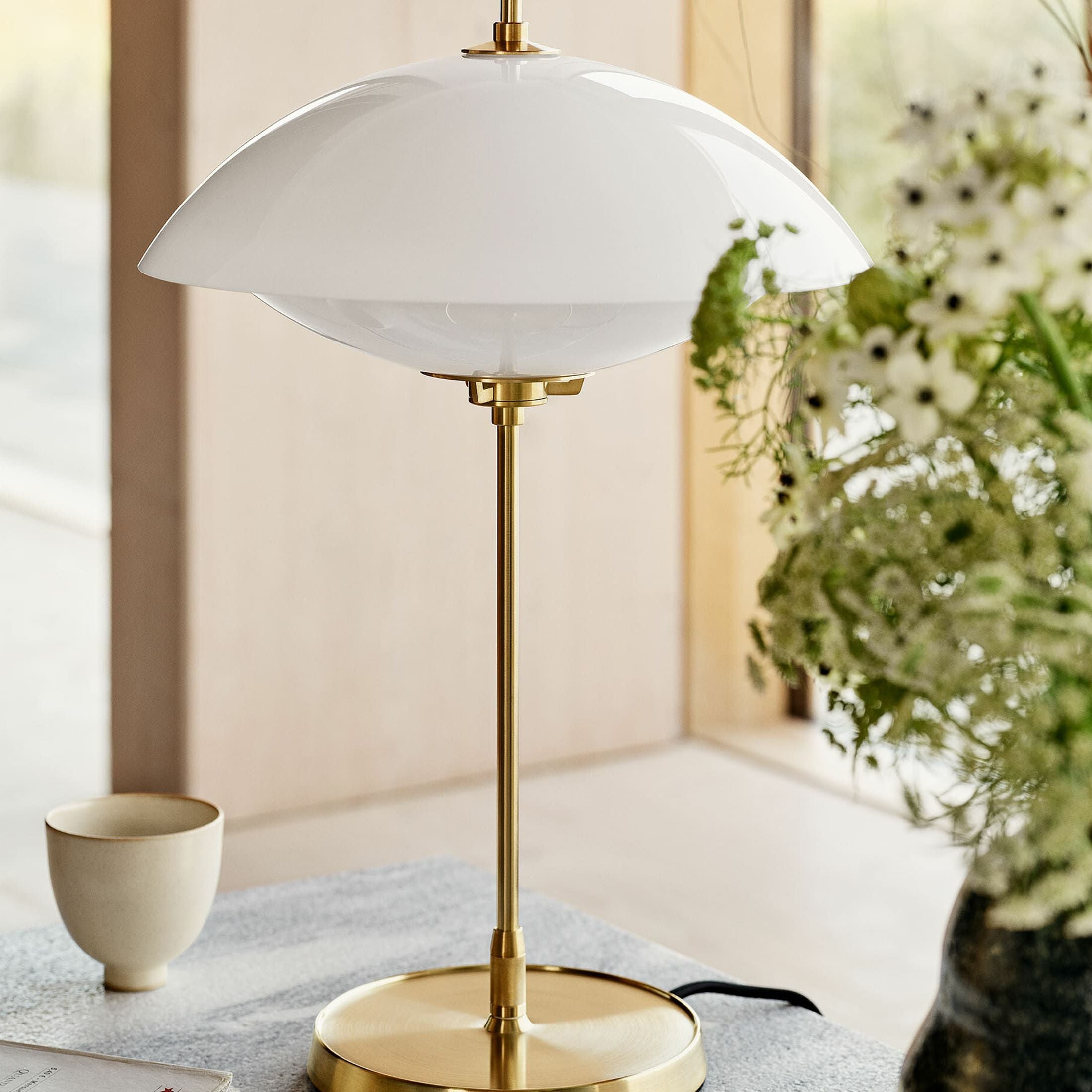 CLAM クラム FRITZ HANSEN（フリッツ・ハンセン）｜北欧家具の正規販売