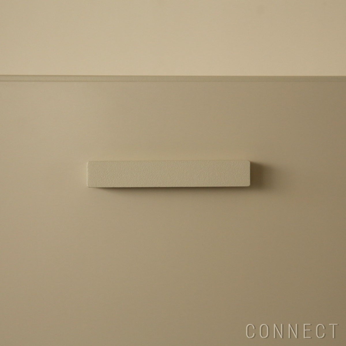 String Furniture（ストリング ファニチャー） / Relief wide beige / legs（レリーフ） / W82×D41×H92.5cm / ベージュ / ワイドチェスト